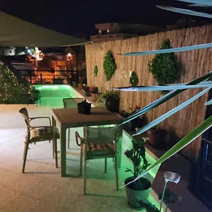 https://gledis-appartment.hotels-in-tirana.com
